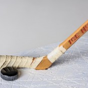 Detail afbeelding The Ice Hockey Player